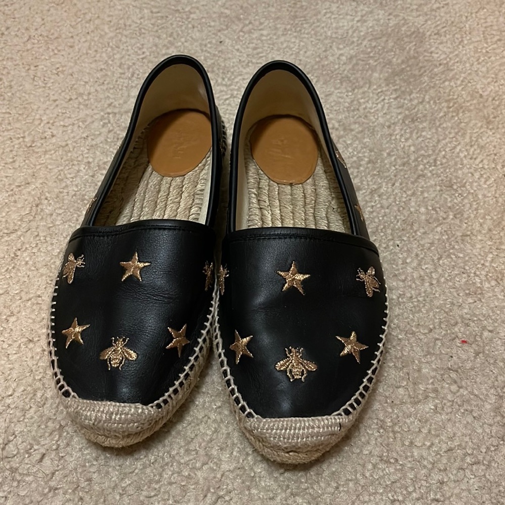 Gucci Bee Accent Calf Skin Espadrilles in size 38